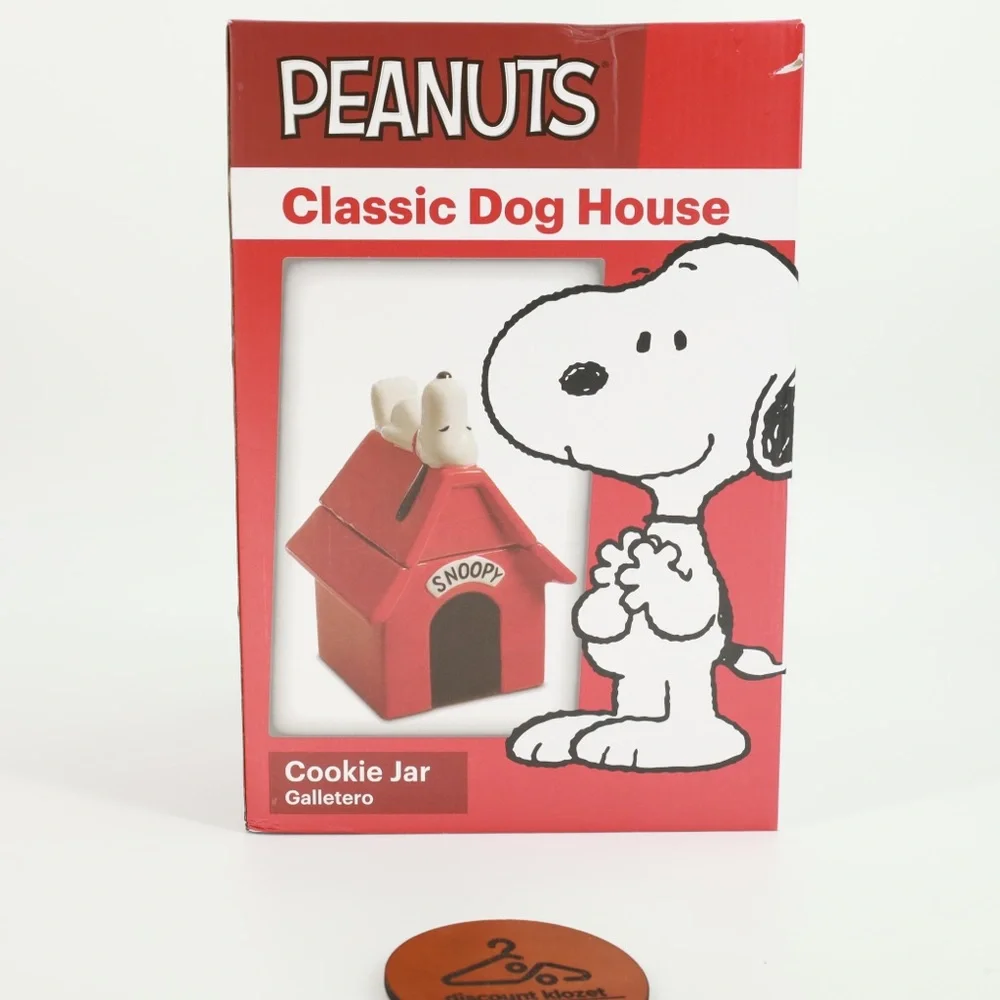 PEANUTS CLASSIC DOG HOUSE‎ COOKIE JAR